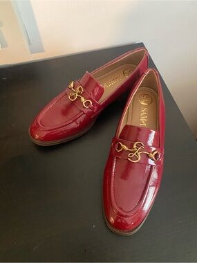 Sam & Libby Womens Red Patent Loafers
